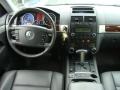 Campanella White - Touareg VR6 FSI 4XMotion Photo No. 8