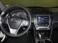 Super White - Camry SE Photo No. 13
