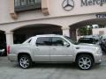 Quicksilver - Escalade EXT AWD Photo No. 2