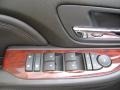 Quicksilver - Escalade EXT AWD Photo No. 7