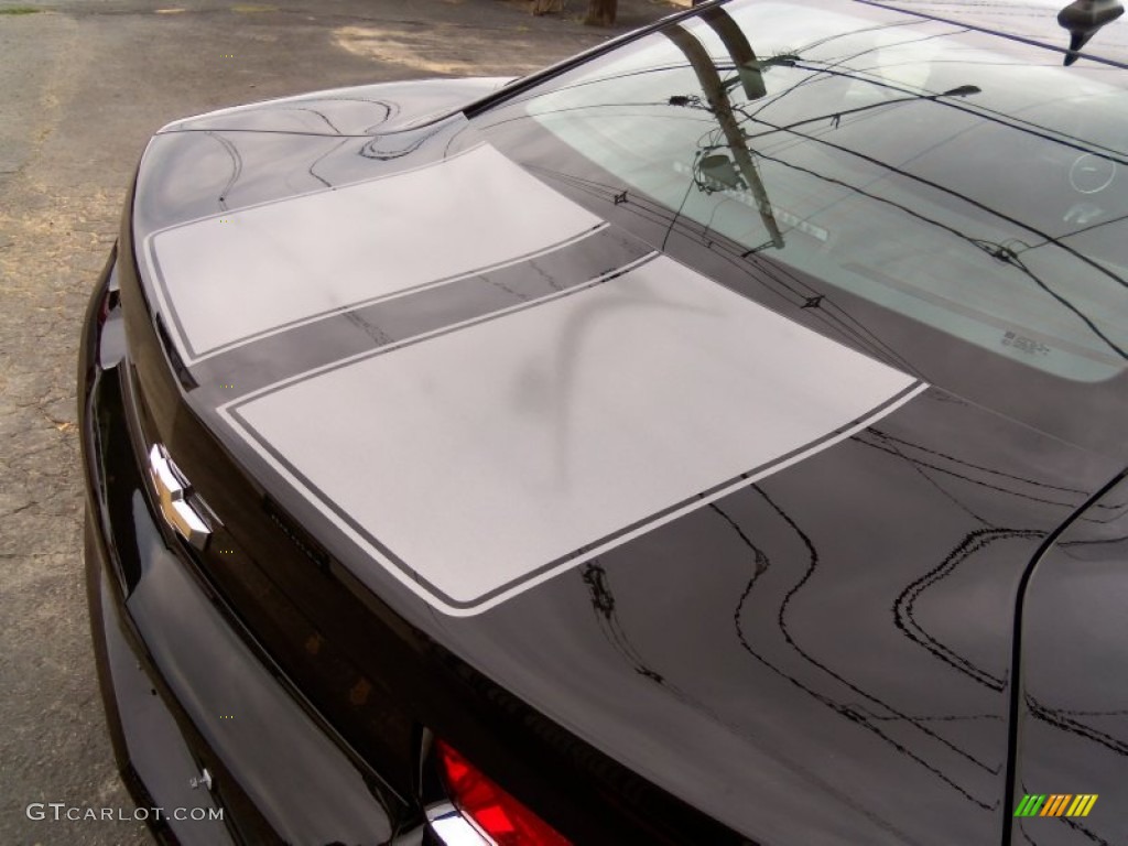 2011 Camaro LT Coupe - Black / Black photo #13