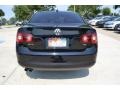 Black - Jetta SE Sedan Photo No. 4