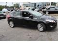 2012 Black Ford Focus SEL 5-Door  photo #5