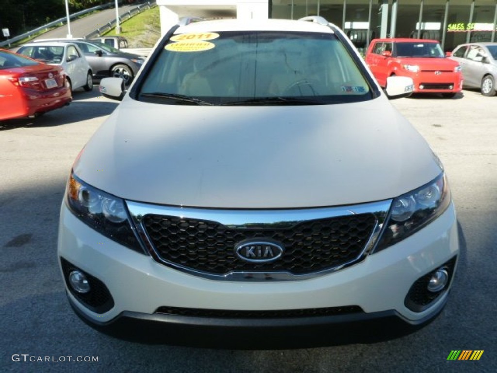 2011 Sorento LX - White Sand Beige / Beige photo #8