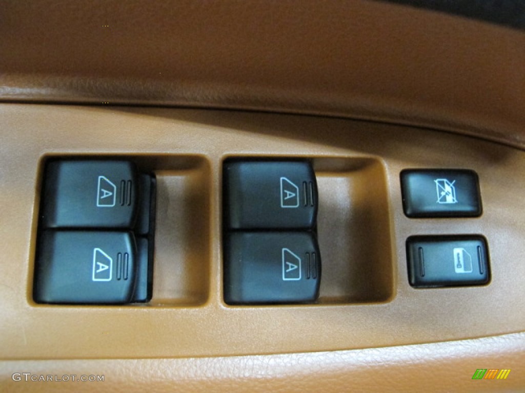 2004 FX 45 AWD - Beryllium 16 Metallic / Brick/Black photo #42