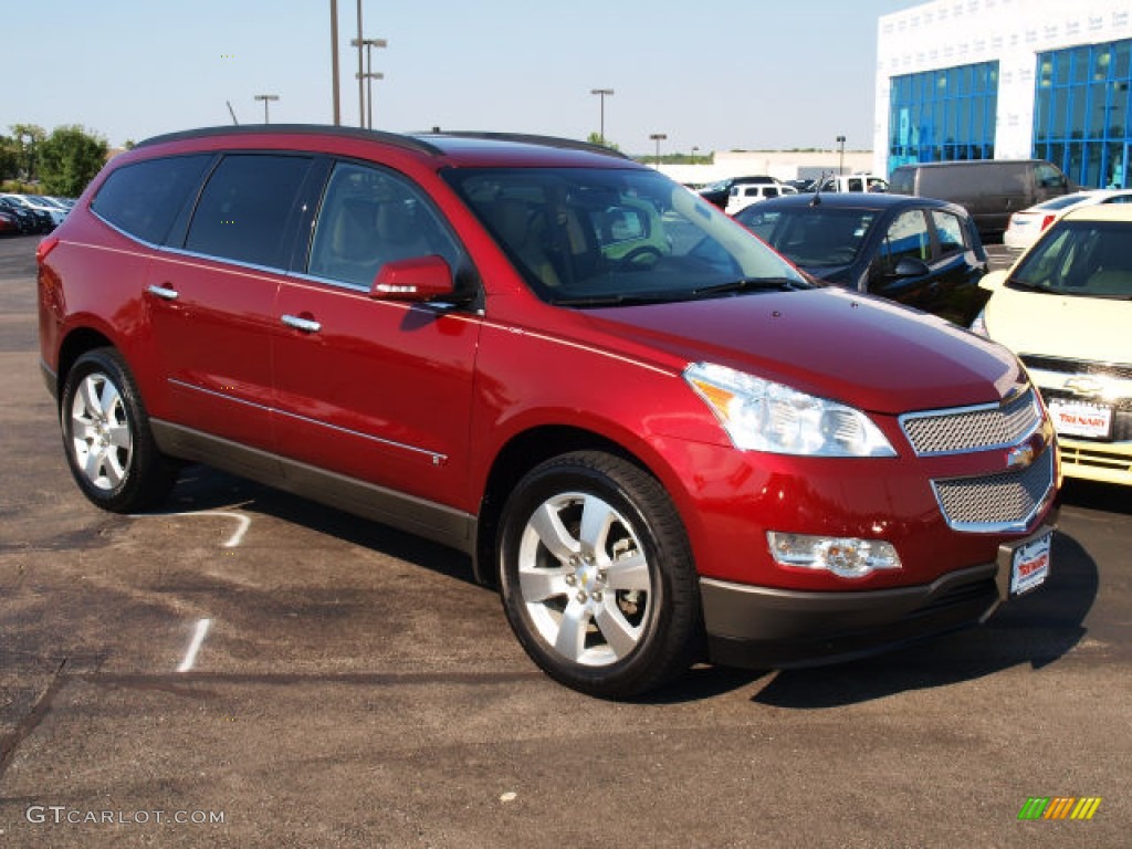 2010 Traverse LTZ - Dark Cherry Metallic / Cashmere photo #2