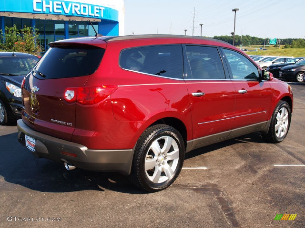 2010 Traverse LTZ - Dark Cherry Metallic / Cashmere photo #3