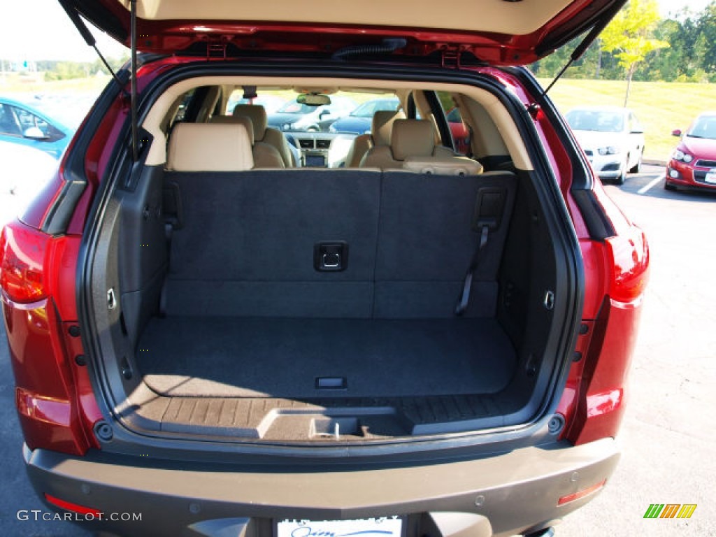 2010 Traverse LTZ - Dark Cherry Metallic / Cashmere photo #5