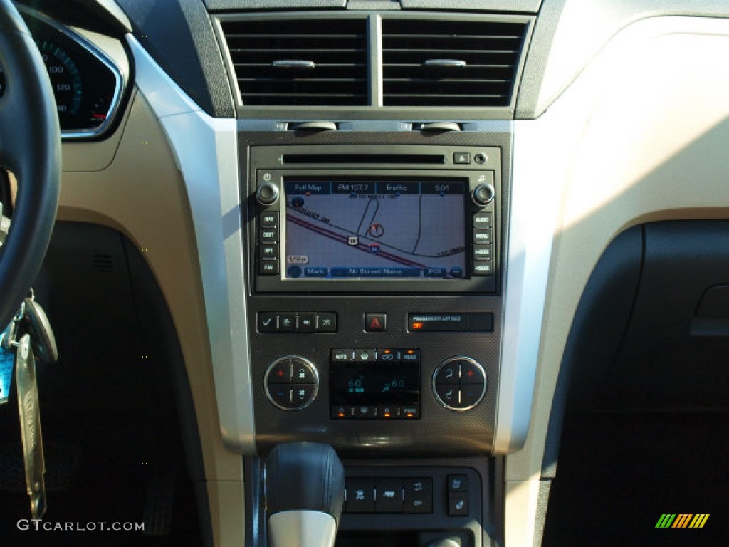 2010 Traverse LTZ - Dark Cherry Metallic / Cashmere photo #12