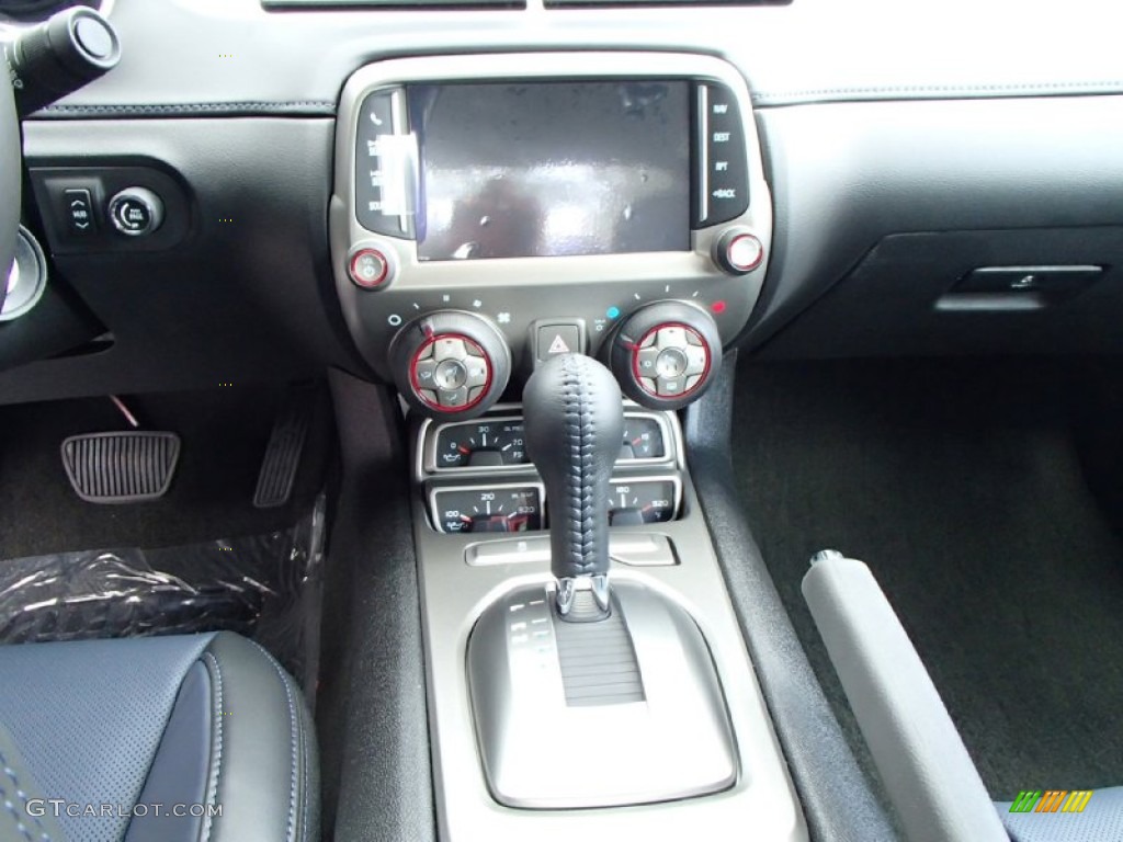 2014 Chevrolet Camaro SS/RS Coupe Controls Photo #85487633