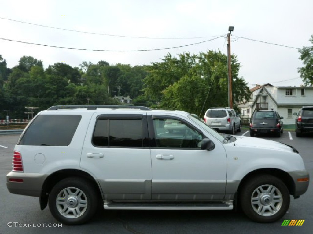 2003 Mountaineer Convenience AWD - Oxford White / Medium Dark Parchment photo #10