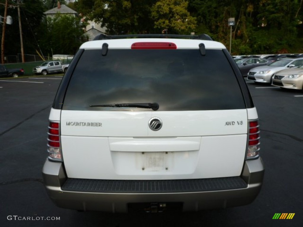 2003 Mountaineer Convenience AWD - Oxford White / Medium Dark Parchment photo #12