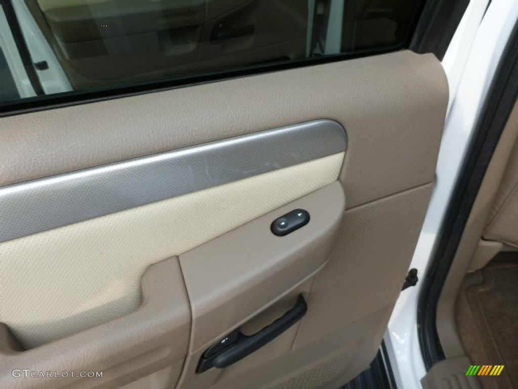 2003 Mountaineer Convenience AWD - Oxford White / Medium Dark Parchment photo #15