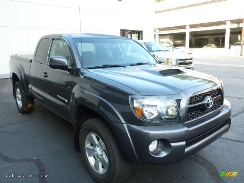 2011 Tacoma V6 SR5 Access Cab 4x4 - Magnetic Gray Metallic / Graphite Gray photo #1