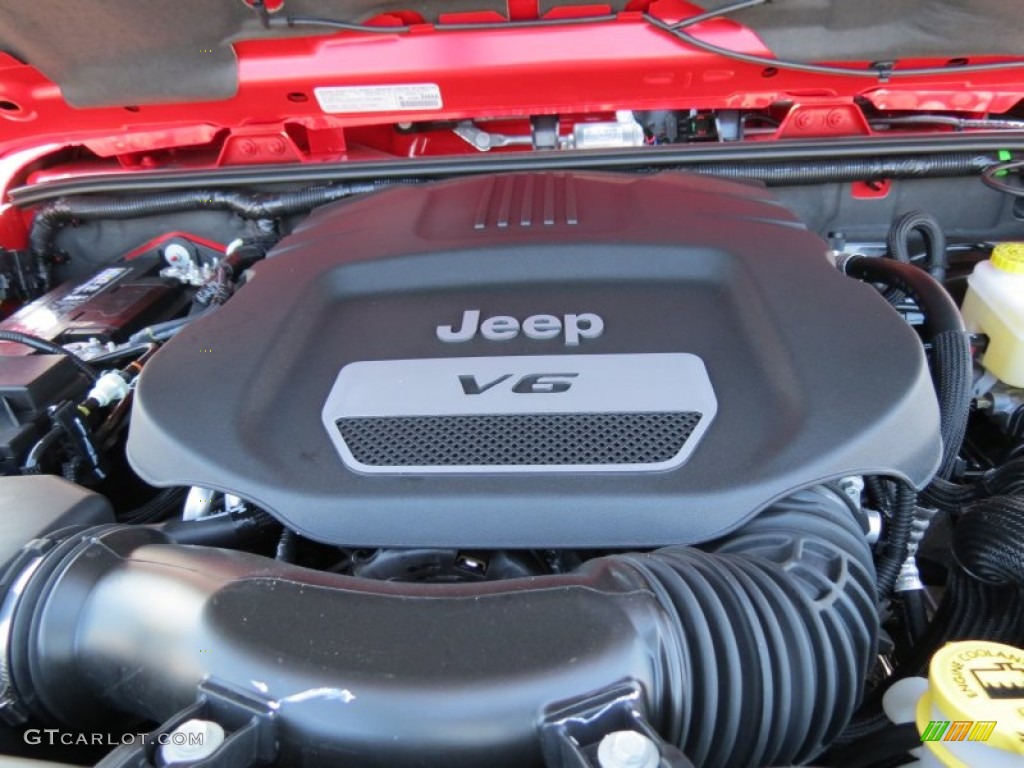 2014 Jeep Wrangler Unlimited Rubicon 4x4 3.6 Liter DOHC 24-Valve VVT V6 Engine Photo #85489991