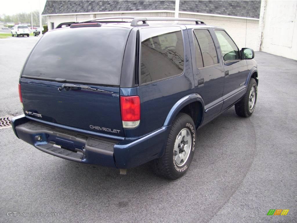 2002 Blazer LS 4x4 - Indigo Blue Metallic / Medium Gray photo #3