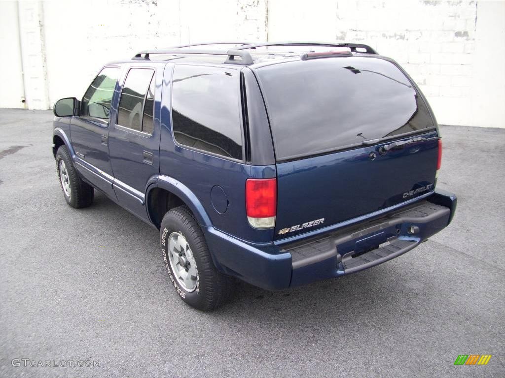 2002 Blazer LS 4x4 - Indigo Blue Metallic / Medium Gray photo #4