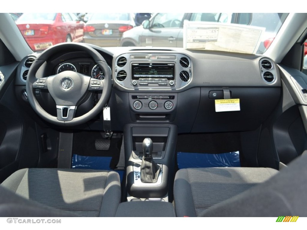 2014 Volkswagen Tiguan S Black Dashboard Photo #85491836