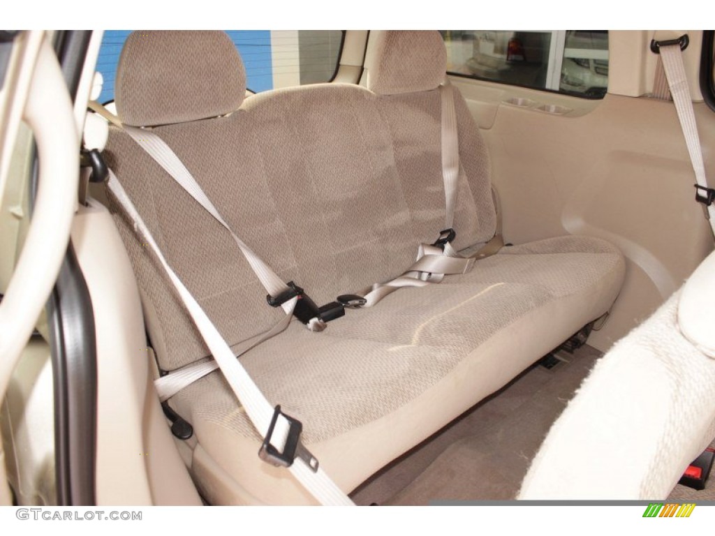 2001 Windstar LX - Harvest Gold Metallic / Medium Parchment photo #23