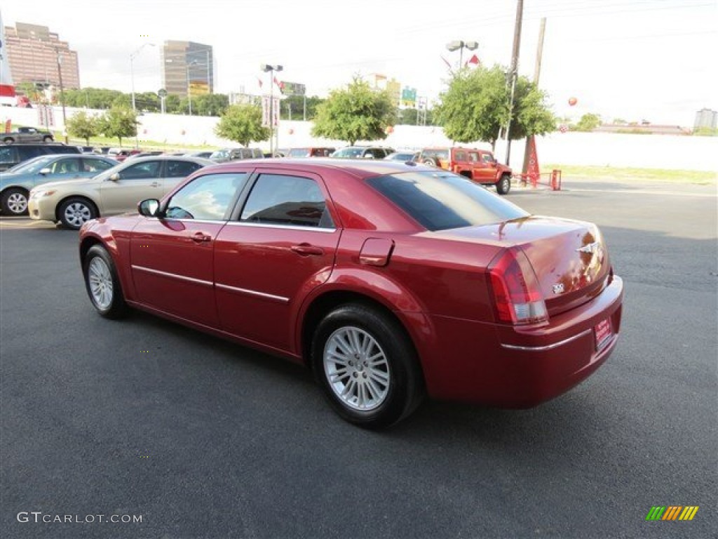 2007 300 Limited - Inferno Red Crystal Pearlcoat / Dark Slate Gray/Light Graystone photo #5
