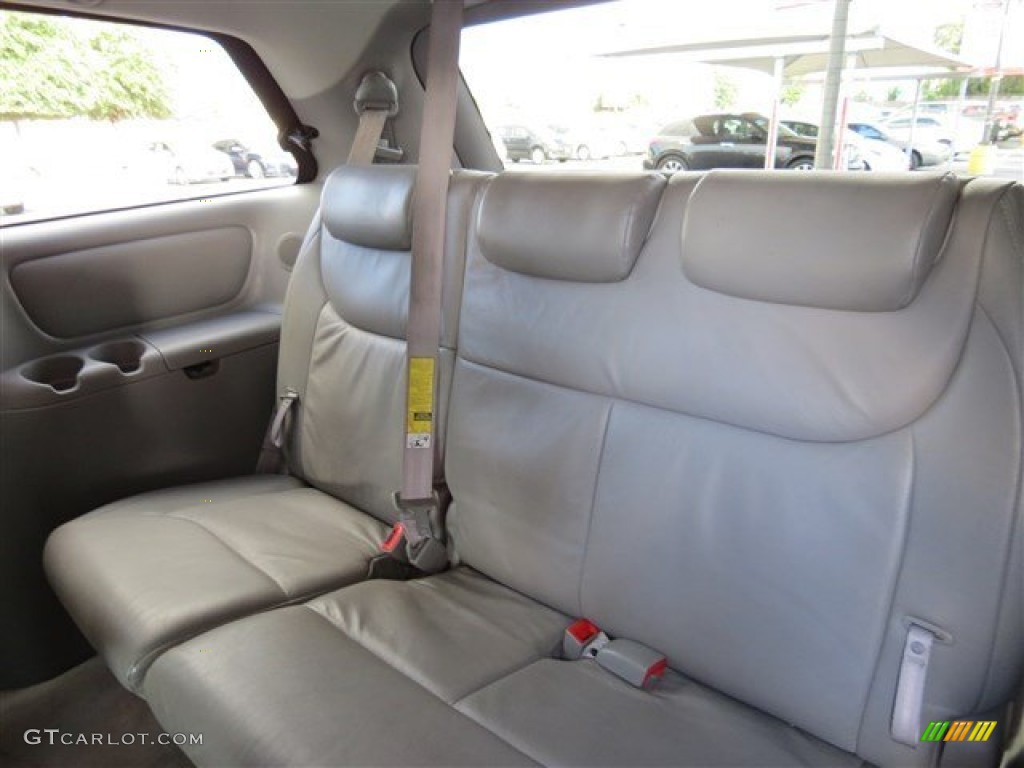 2007 Sienna XLE - Arctic Frost Pearl White / Stone photo #13
