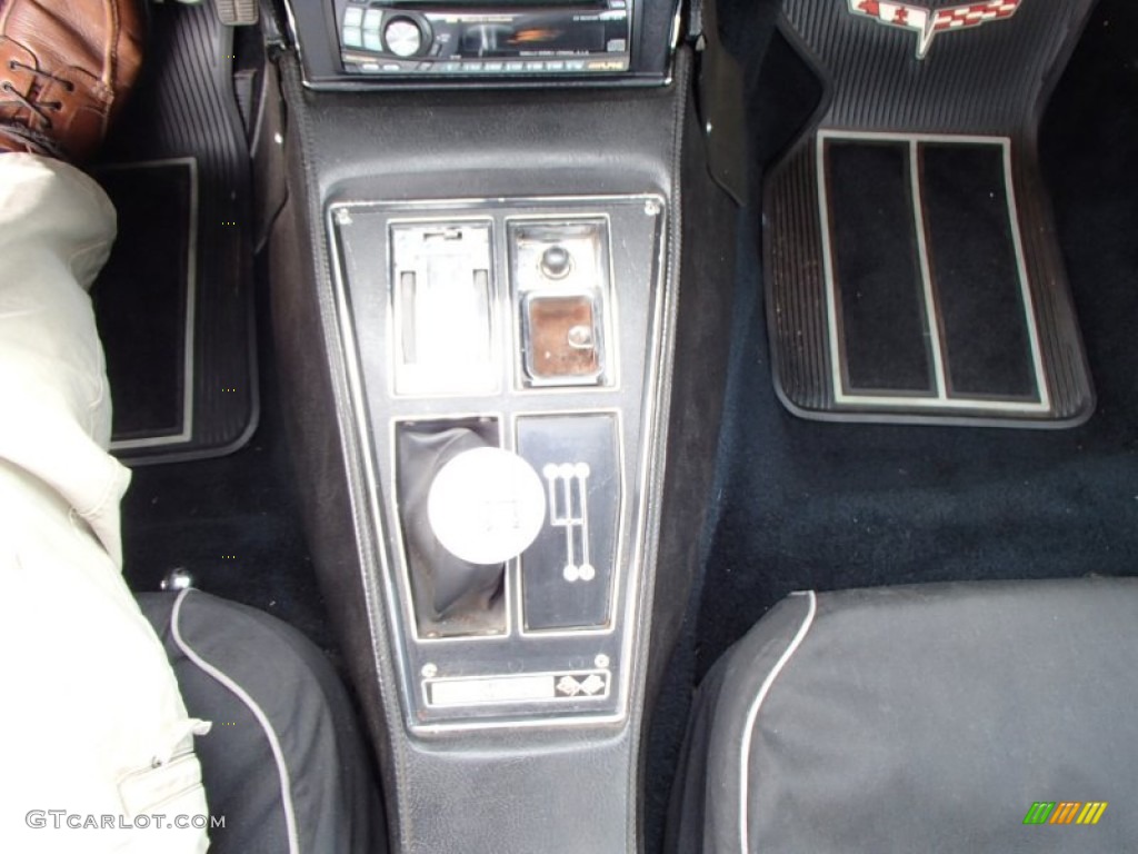 1974 Chevrolet Corvette Stingray Coupe 4 Speed Manual Transmission Photo #85497143