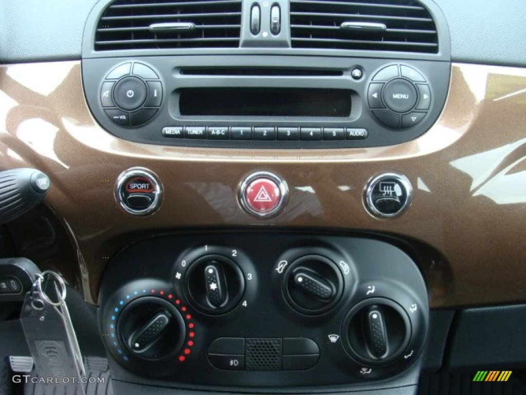 2013 Fiat 500 Sport Controls Photo #85500308