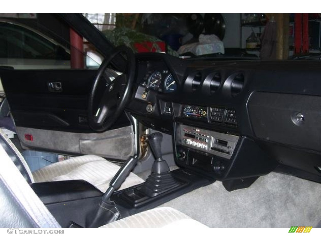 1982 Datsun 280ZX Coupe Dashboard Photos