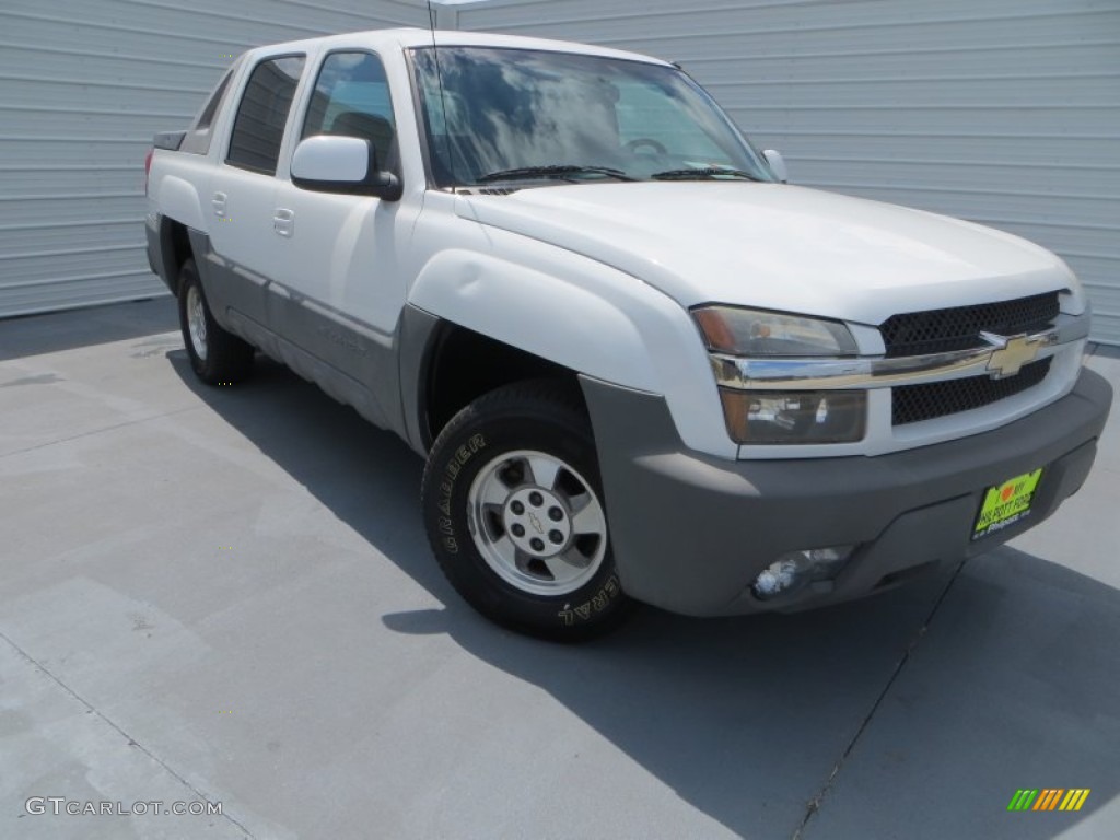 Summit White Chevrolet Avalanche