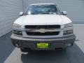 2002 Summit White Chevrolet Avalanche   photo #8