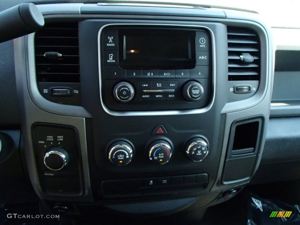 2014 1500 Express Quad Cab 4x4 - Bright White / Black/Diesel Gray photo #15