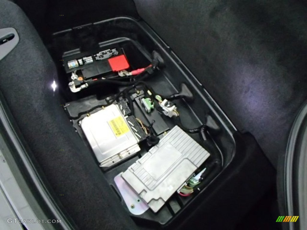 2013 Dodge SRT Viper GTS Coupe Trunk Photo #85505108