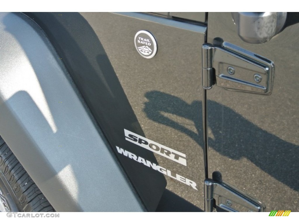 2012 Wrangler Sport 4x4 - Black Forest Green Pearl / Black photo #7