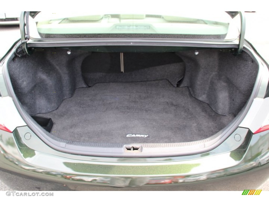 2011 Camry LE - Spruce Green Mica / Ash photo #14