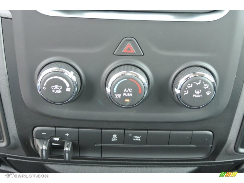 2014 Ram 1500 Express Quad Cab 4x4 Controls Photo #85510217