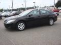 Black - Camry LE Photo No. 3