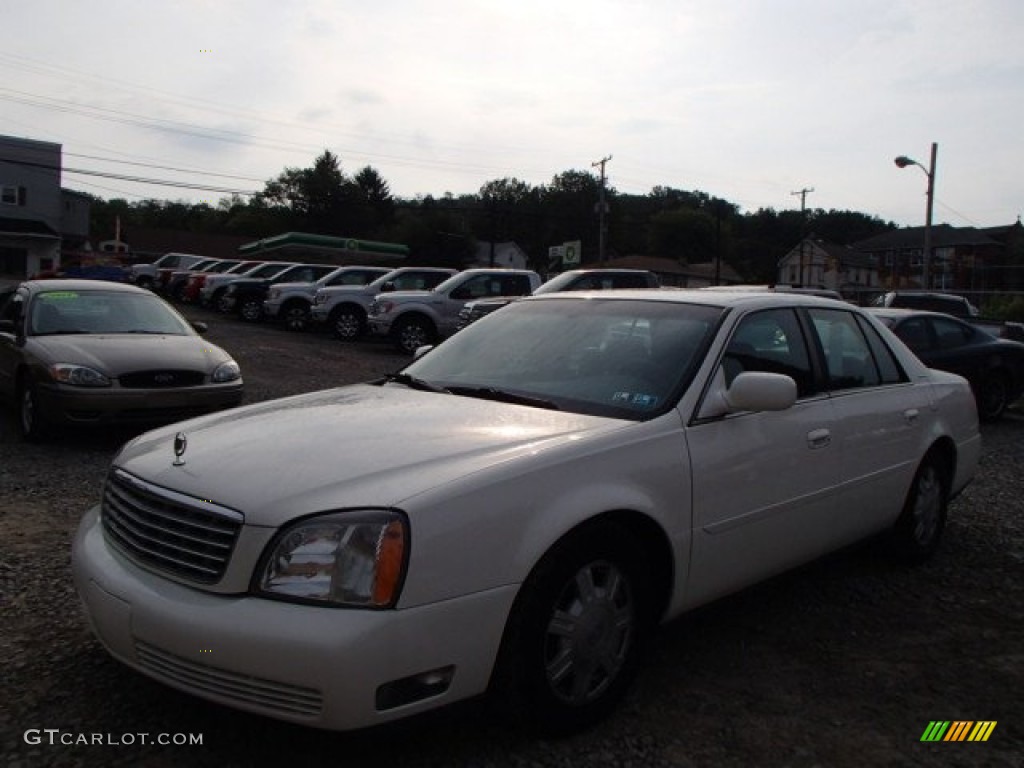 2005 DeVille Sedan - Cotillion White / Dark Gray photo #1