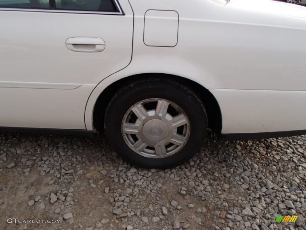 2005 DeVille Sedan - Cotillion White / Dark Gray photo #7