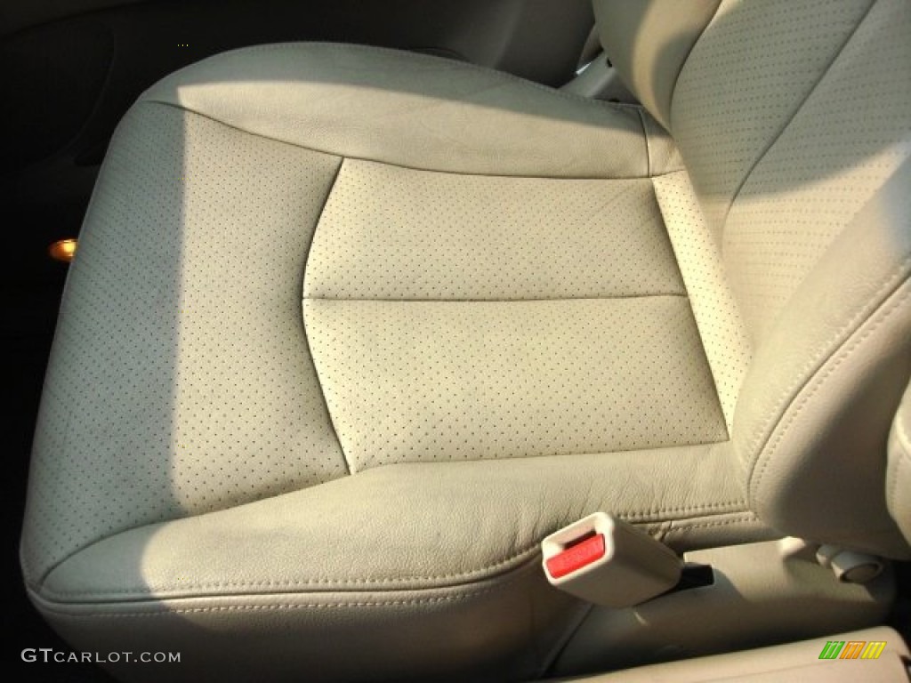 2004 MPV ES - Nordic Green Mica / Beige photo #20