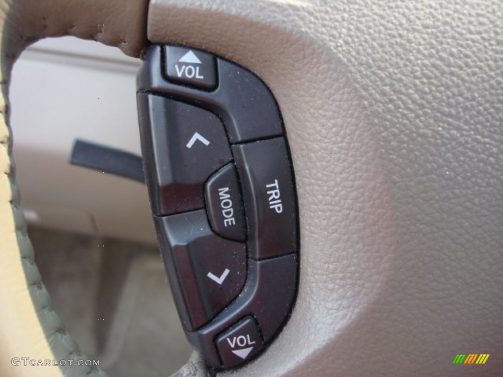 2002 Altima 3.5 SE - Nouveau Ruby / Blond Beige photo #26