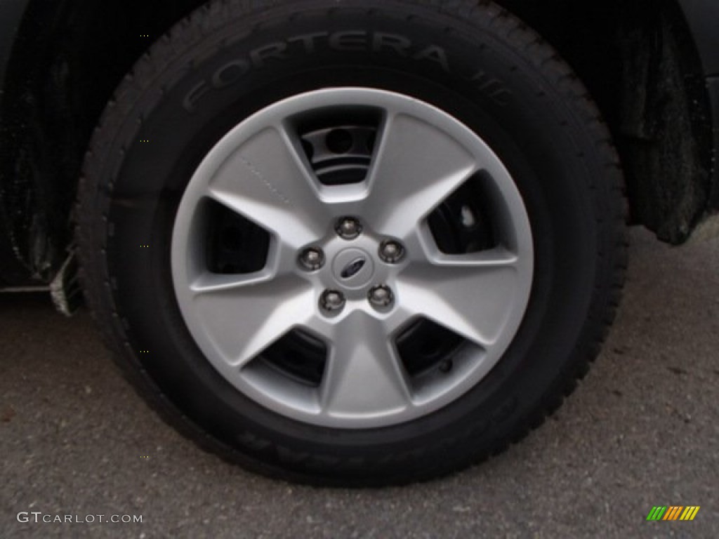 2014 Ford Explorer 4WD Wheel Photos