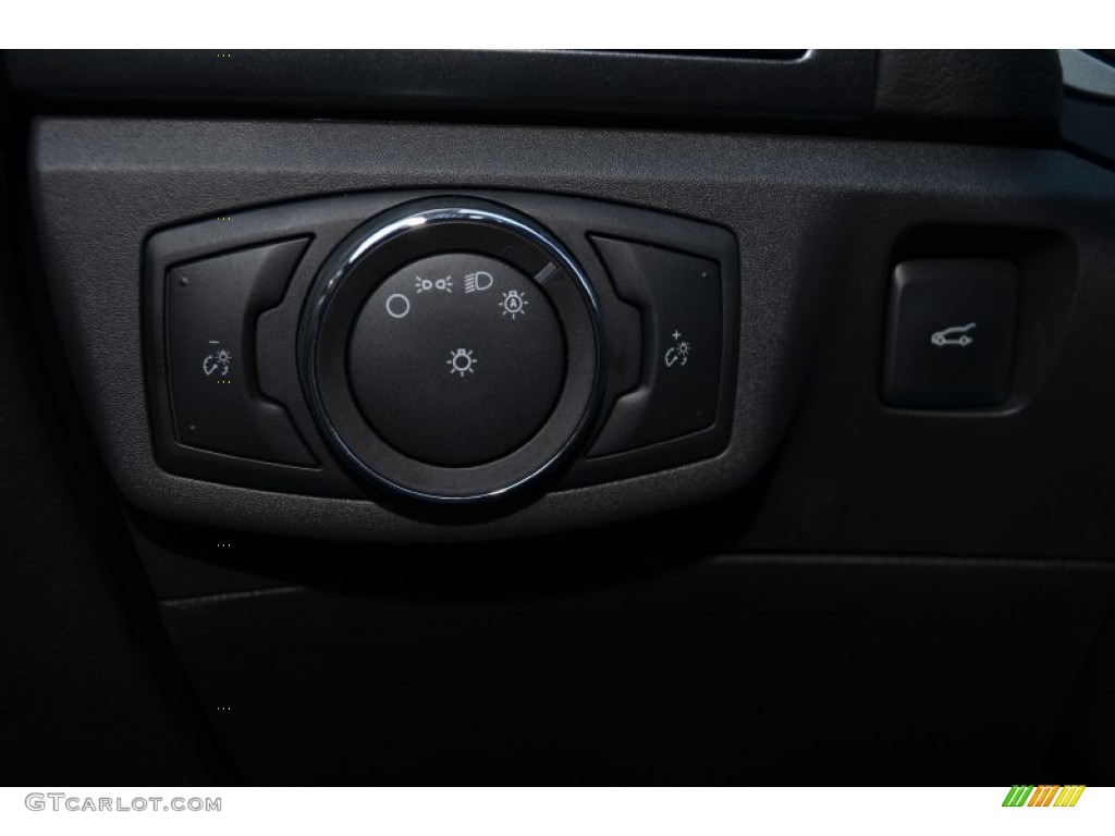 2014 Ford Fusion S Controls Photo #85517999