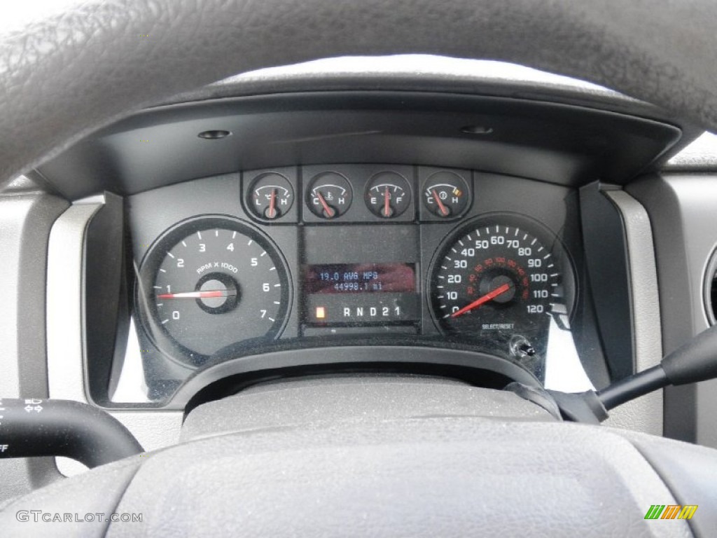 2009 Ford F150 STX SuperCab 4x4 Gauges Photos