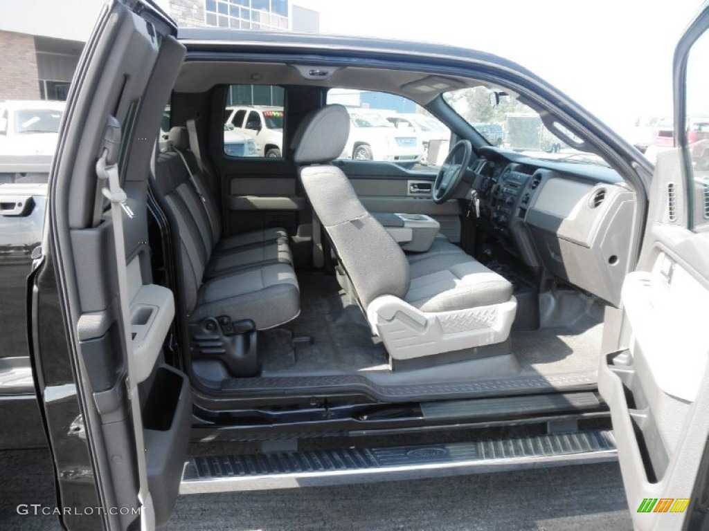Stone/Medium Stone Interior 2009 Ford F150 STX SuperCab 4x4 Photo #85521401