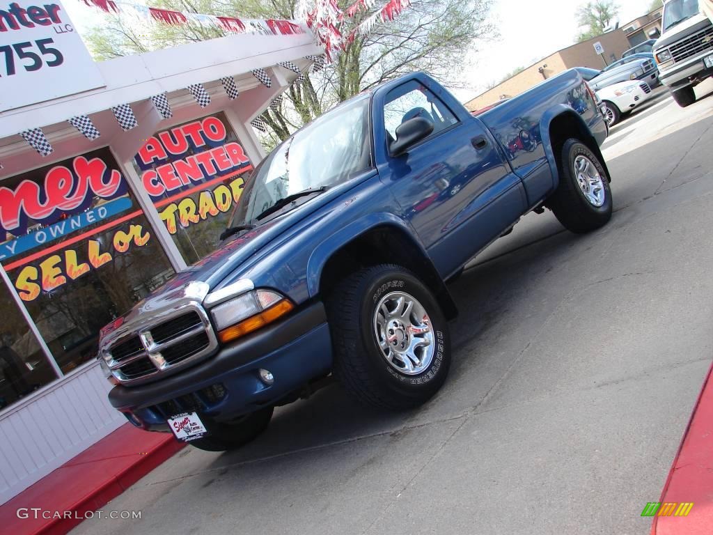 2004 Dakota Sport Regular Cab 4x4 - Atlantic Blue Pearl / Dark Slate Gray photo #3