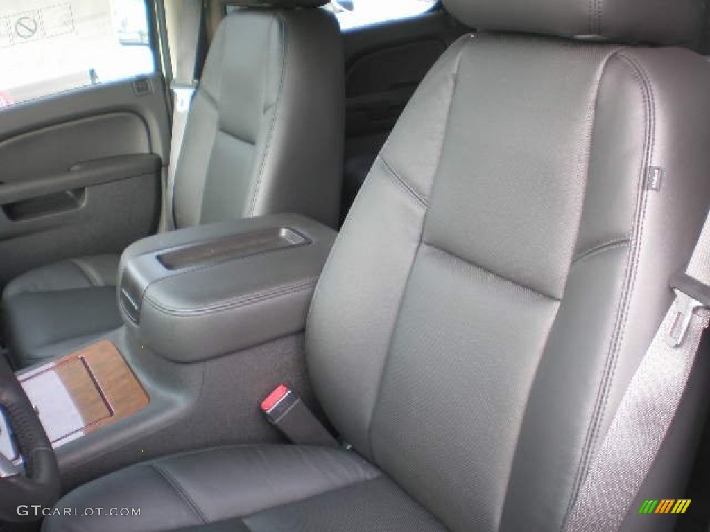 2013 Tahoe LTZ 4x4 - Champagne Silver Metallic / Ebony photo #3