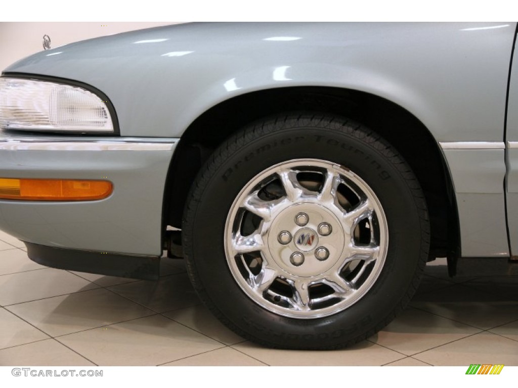 2004 Park Avenue  - Silver Blue Ice Metallic / Medium Gray photo #15