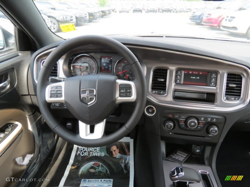 2014 Dodge Charger SE Dashboard Photos