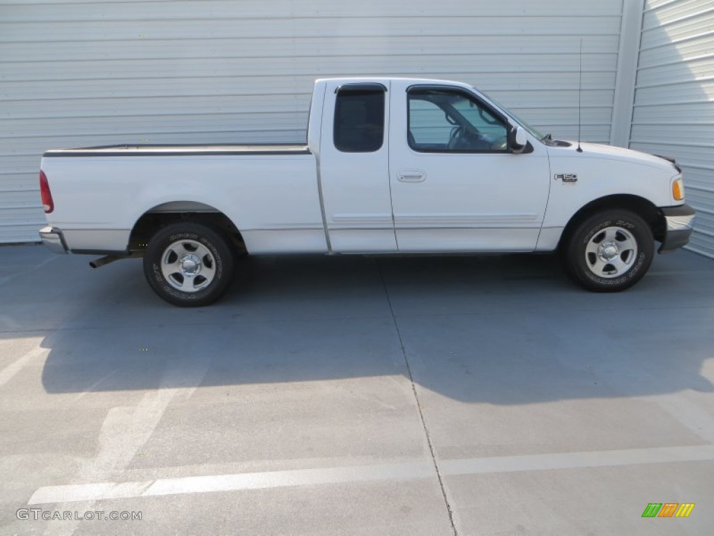 2002 F150 XLT SuperCab - Oxford White / Dark Graphite photo #3