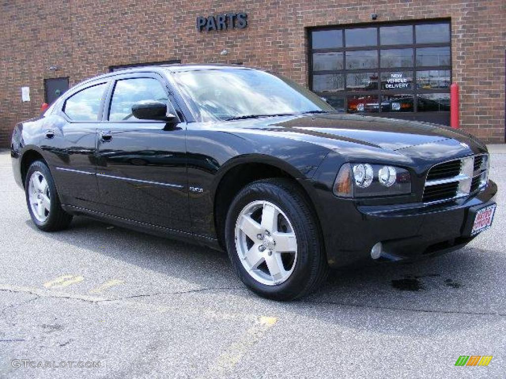 Brilliant Black Crystal Pearl Dodge Charger